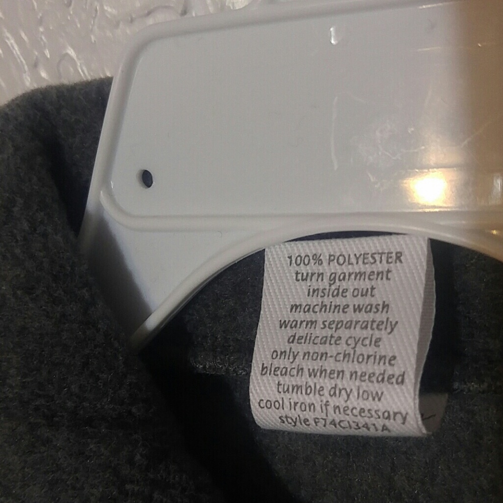 Starting Out jacket with cap - Picture 5 of 5